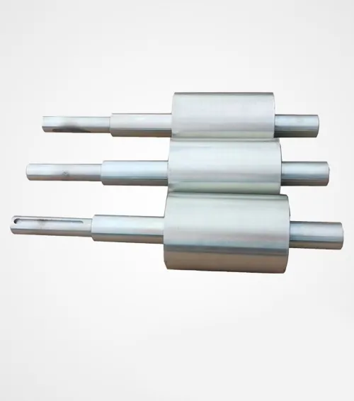 Turned straight roller